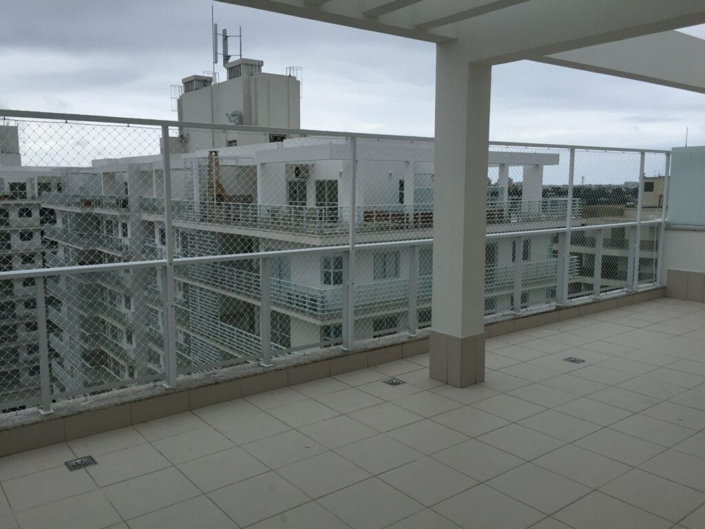 8f8fb00c-acea-4dd3-b498-49dd8bae070c